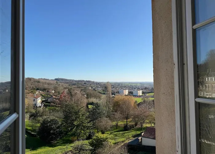 Maison Sur Les Hauteurs De La Hébergement de vacances